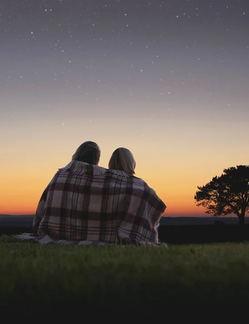 Couple-AAL-all-about-love-sunset-1000x800